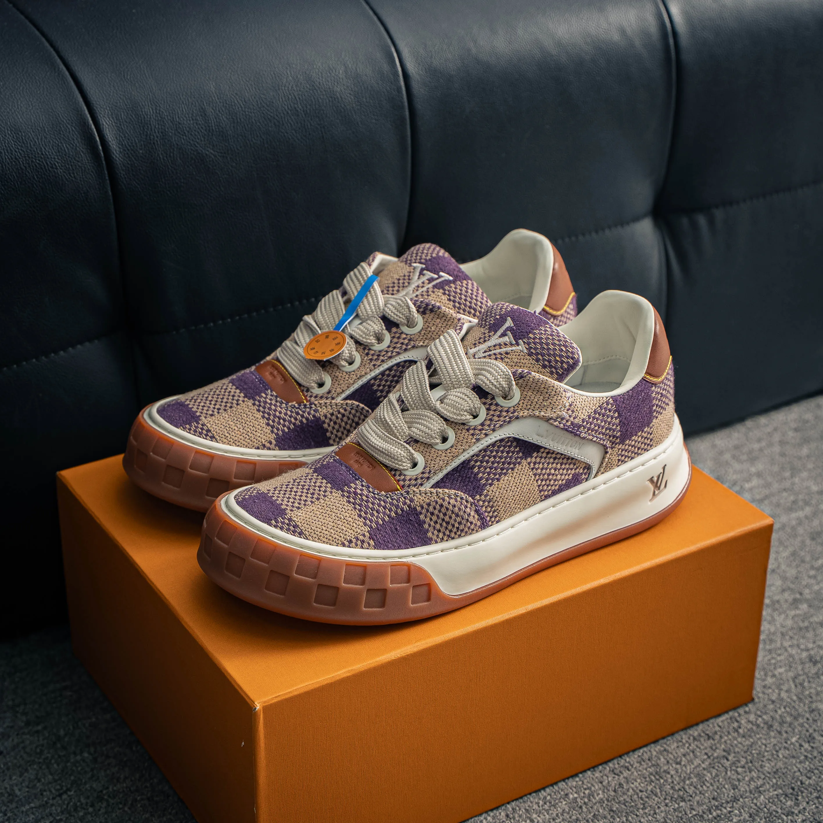 LV tilted ， Shoes，Sneakers， Shoes，Skate Shoes~~ Sneakers， LV Shoes ， Cushioning TPU Vuitton ，